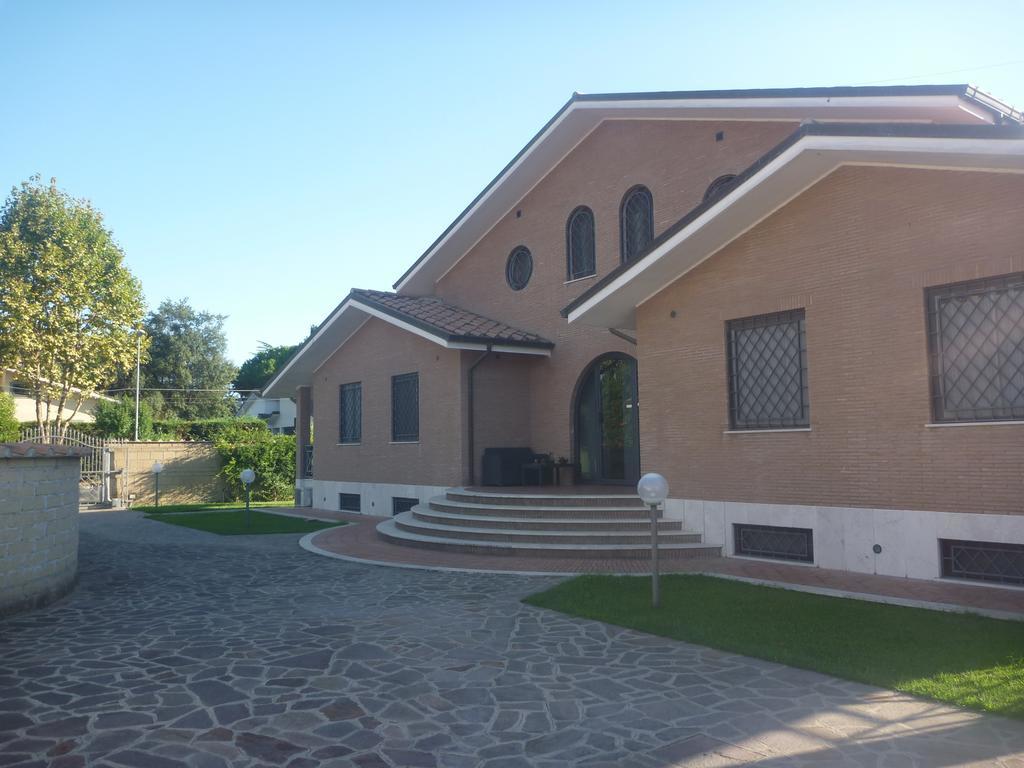 Villa Smeraldo Roma Infernetto Exterior photo